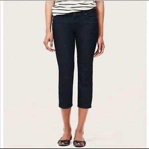 🎉HP🎉LOFT Petite Curvy Crop Denim